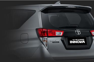 Latest Image of Toyota Innova Crysta